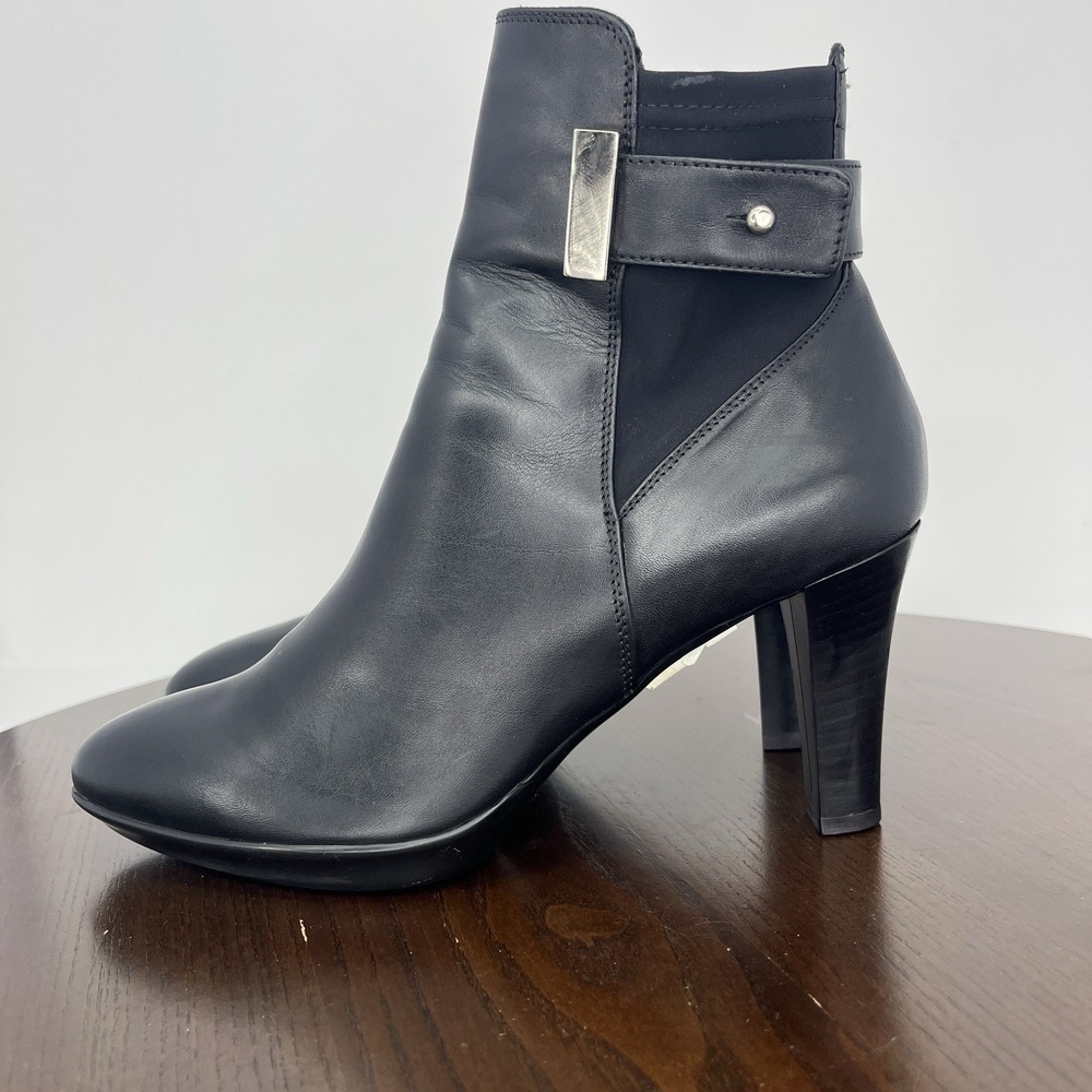 Aquatalia Vera‎ Gomma Boots Women's 8.5 Black Leather Royal Strap Heel Ankle